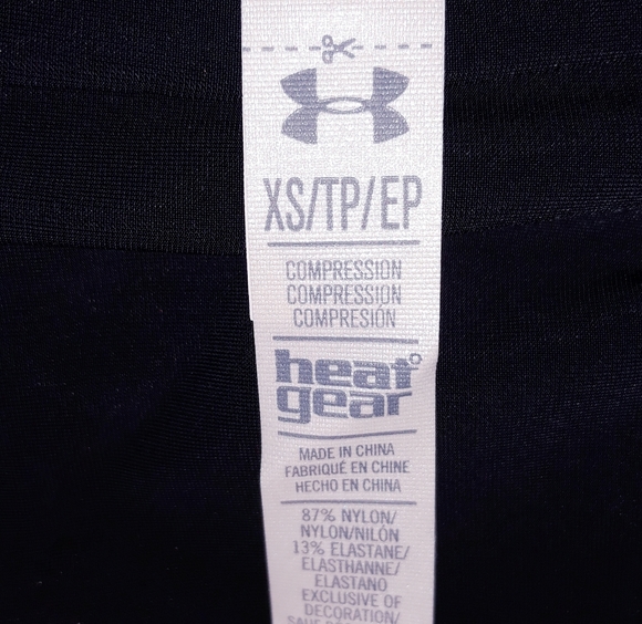 Black Under Amour Compression Capri - Picture 3 of 3